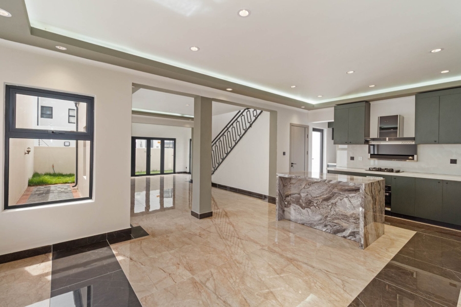 3 Bedroom Property for Sale in Sandown Western Cape